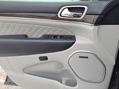 2019 Jeep Grand Cherokee Summit