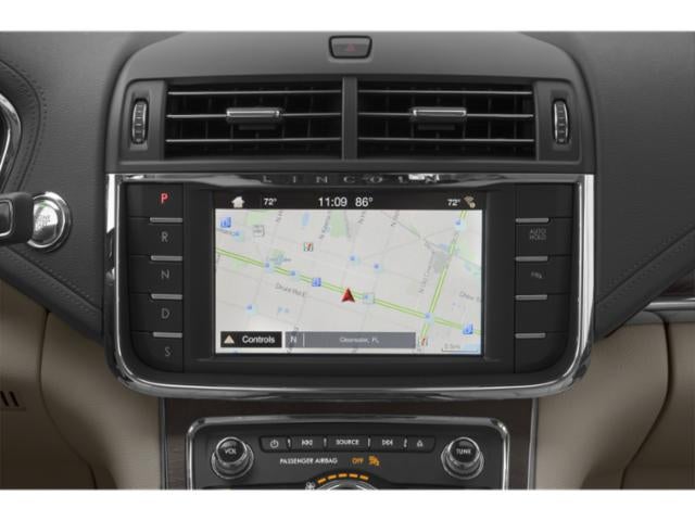 2019 Lincoln Continental Select