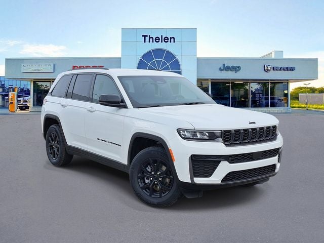 2026 Jeep Grand Cherokee Laredo