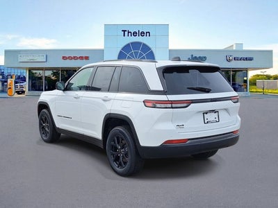 2026 Jeep Grand Cherokee Laredo