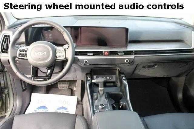 2025 Kia Sorento X-Line EX