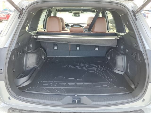 2025 Subaru FORESTER Touring Hybrid