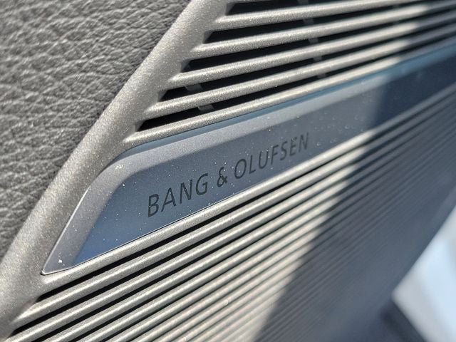 2025 Audi Q8 55 Premium Plus quattro