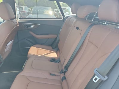 2025 Audi Q8 55 Premium Plus quattro