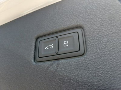 2025 Audi Q8 55 Premium Plus quattro